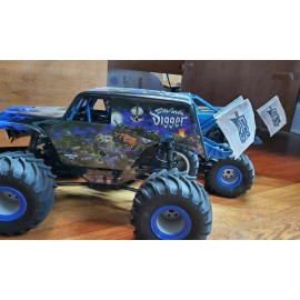 ECB 3D Printing Losi LMT Black Flag Holder, Monster and Mega Trucks