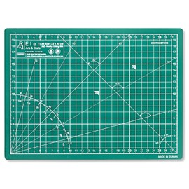Elan Cutting Mat A4 Green, 5-Layer Cutting Mat, Self-Healing, Craft Mat, Cut Resistant, Craft Mat, Desk Mat and Cutting Mat 30 x 22 Cutting Mat A4 for Sewing