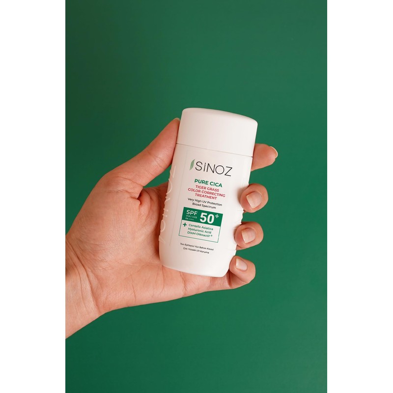 Sinoz,Pure Cica Color Correcting Treatment Fluid Sunscreen SPF50+ / PA++++