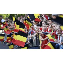 KliKIl Belgium Flag 90 x 150 cm - Belgian Flag Fan Item Weatherproof Belgian National Flag with Brass Eyelets Bright Colours and UV-Resistant for Outdoor Use Belgium