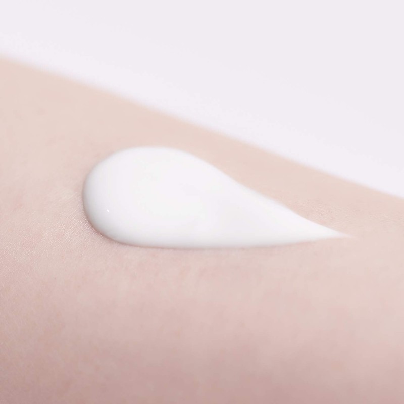 Chifure Rich Facial Milky Lotion Aging Care 150 ml