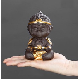Hoobar Chinese Zisha Tea Pet Wu Kong Water Tea Tray Pet Handmade Monkey King Tea Pet Sun Walker for Kungfu Tea Tray A Gigt Wukong Statue