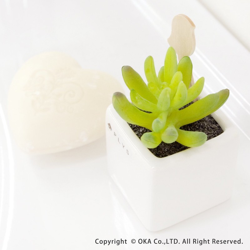 OKA PLYS Pris Green with Small Bird Stick Fuser, Fake