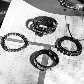 Eigso 4 Pcs Punk Leather Studded Bracelets for Men Women Unisex Vintage Spikes Wristbands Bangles for Man Woman