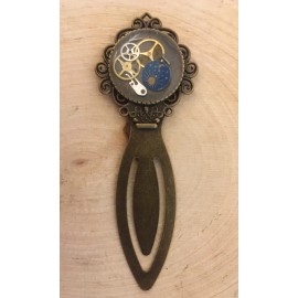 Jabberwock Emporium Scroll Edge Metal Clip Bookmark, Handmade