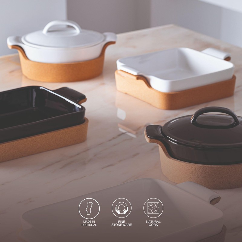 Casafina Ceramic 16" x 10.25" Rectangular Baker with Cork Tray