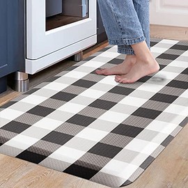 Carvapet Buffalo Plaid Kitchen Mat Cushioned Anti Fatigue Comfort Floor Mat Waterproof Non-Slip Kitchen Foam Rug Ergonomic Standing Mat for Home Kitchen Office Laundry, Black & White,17.3"x39"
