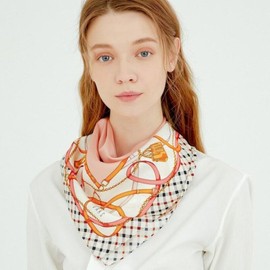 Daks (신세계센텀점)DCSC4F142P2 SILK100% 핑크 체인 패턴 스퀘어 실크스카프 (Duty Free Shop Centum City) DCSC4F142P2 100% Silk Pink Chain Pattern Square Silk Scarf