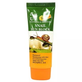 Kongshim Patsim [콩심팥심]끈적임 없이 촉촉하게 워터프루프 달팽이 선블록 70ml [Long-lasting Moisture] Waterproof Snail Sunscreen 70ml Without Stickiness