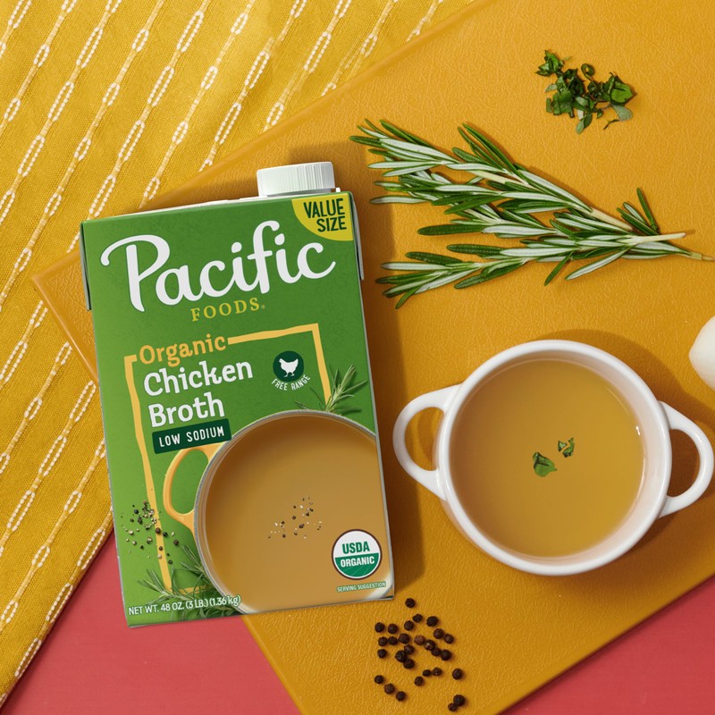 Pacific Foods Low Sodium Organic Free Range Chicken Broth, 48