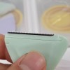 휴대용 안전한 삼각 눈썹칼 눈썹정리 눈썹정리칼 [민트+베이지] Portable Safe Triangular
