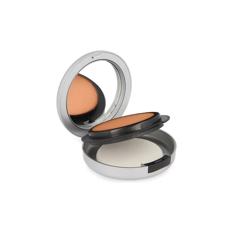 Base En Crema Studio Fix Tech Cream-to-powder Foundation -nc
