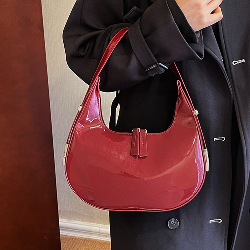 Women Underarm Bag Fashionable Glossy Surfaces PU Leather Shoulder Messenger