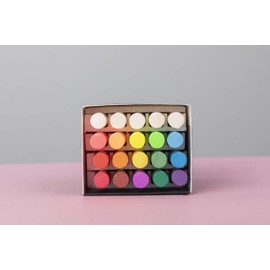 HAGOROMO Fulltouch Colored Chalk Non-Toxic - 1 Box, Dustless Fulltouch and Luminous Color Set Washable Chalks for Kids, Sidewalks, Chalkboards, Blackboards [20 Pcs/16 Color Mix]