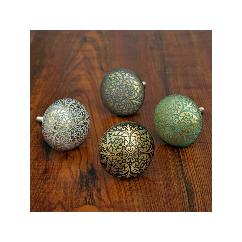 French Furniture Fittings Set of 6 Brass Door Knobs (FFF)