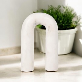 White Marble Arch Decorative Object – Rounded Horseshoe Sculpture Modern Home Decor – Contemporary Shelf & Coffee Table Decor for Office & Living Room – 5" x 6"