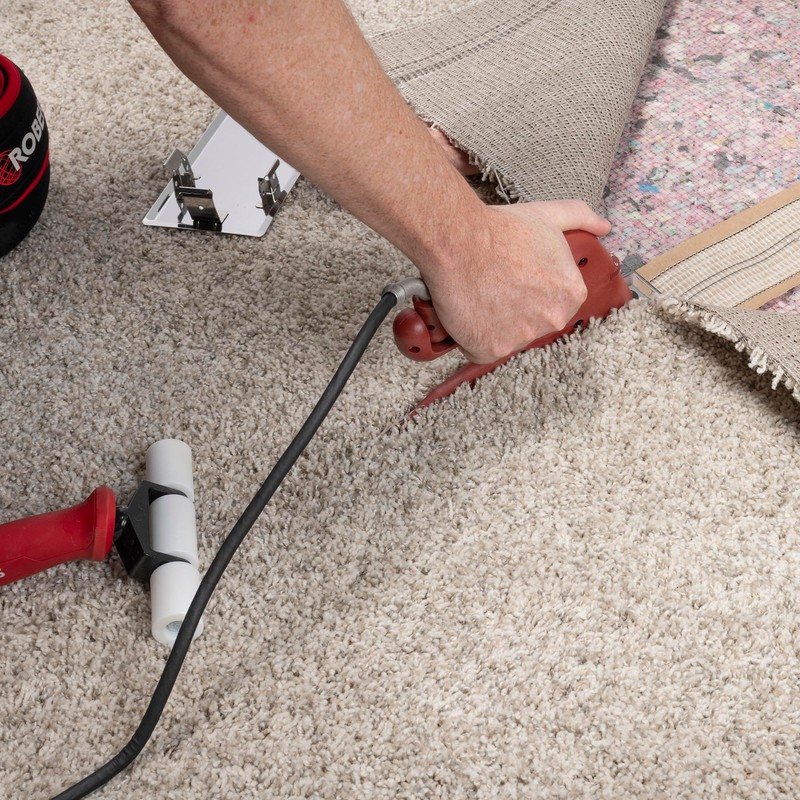 Roberts 10-282G-2 Deluxe Heat Bond Carpet Iron with Non-Stick Grooved