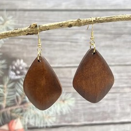 ⊹⊱❁ RAUTENFÖRMIGE OHRRINGE - GEOMETRISCHE RAUTEN - TOLLE HOLZ SCHEIBEN ❁⊰⊹ leichte Tribal Ethno Ohrringe, gold und braun