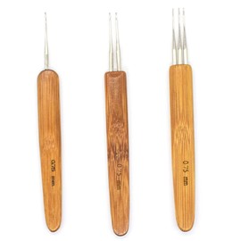 AUEAR, 1 Hook, 2 Hooks, 3 Hooks Dreadlock Crochet Hook for Hair Locs Crochet Needle for Braid Craft Bamboo Handle (Pack of 3, 0.75 mm)
