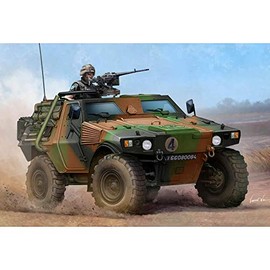 HBS83876 1:35 Hobby Boss French VBL Armored Car [MODEL BUILDING KIT]