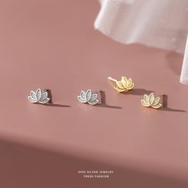 QYHH045 Women's Earrings, Flower, Lotus, Cute, Small, Stud Earrings, Gold, Silver, 999 Silver, Hypoallergenic, Earring, Gift, Present, Silver