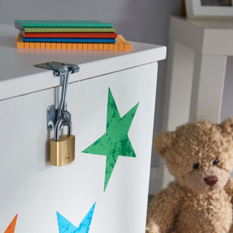 Yale Keyed Padlock, Brass, 60 mm