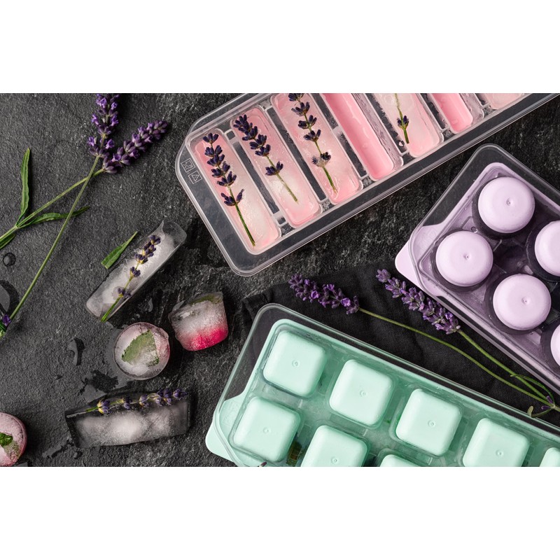 SALLYS Ice Cube Tray - Holds up to 12 Cubes