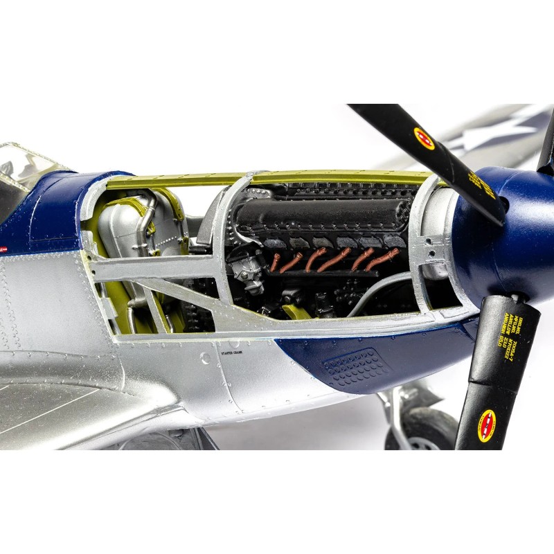 Airfix DCD Level 4 North American P-51D Mustang Aircraft 1/24