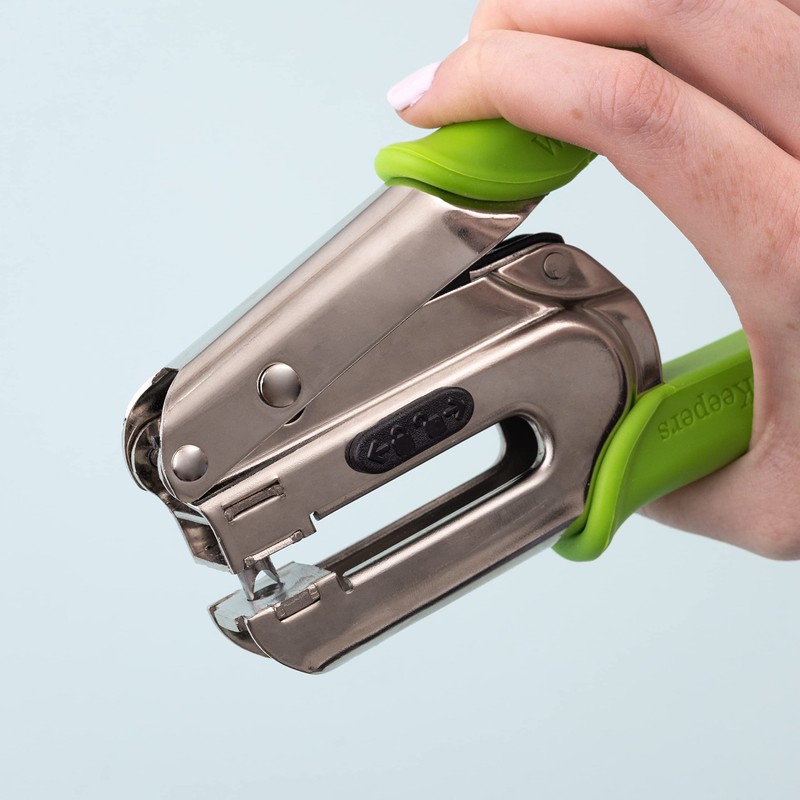 We R Memory Keepers, Crop-A-Dile Power Punch, Green, for .25"