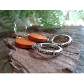 ◦•●◉✿★ LANGE VERZIERTE RING OHRRINGE MIT NATUR HOLZ★✿◉●•◦ einmalige an langen selbstgebogenen Haken