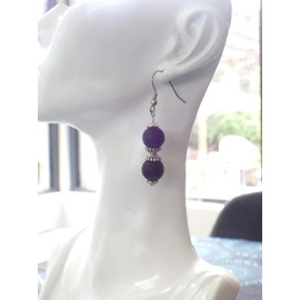 Ohrringe aus schwarzen Achatperlen und tibetischen Perlen