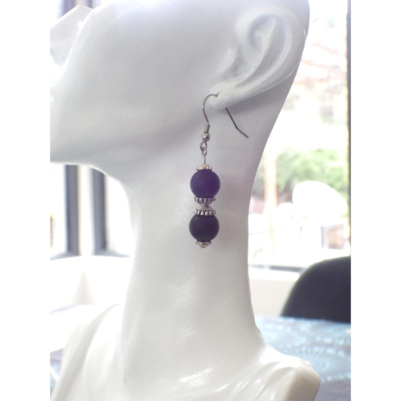 Ohrringe aus schwarzen Achatperlen und tibetischen Perlen