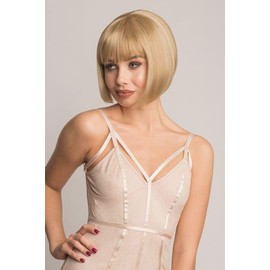 Blonde inverted bob wig: Rhiannon champagne blonde #613