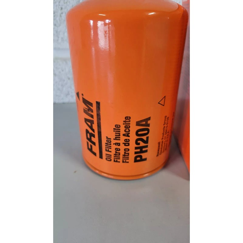 Fram New in Box ~ Engine Oil Filter FRAM PH20