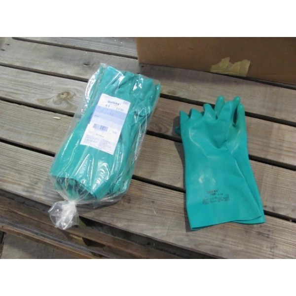 Ansell Lot of 12 ea Pairs of Ansell Solvex Chemical