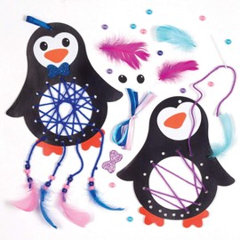 Baker Ross AT234 Penguin Dreamcatcher Kits, Christmas Arts and Crafts (Pack of 4), Assorted