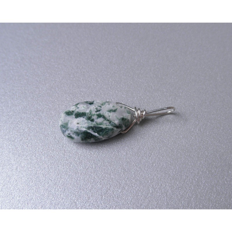 Caer Gemstone Tree Agate Pendant - High Quality Durable Silver