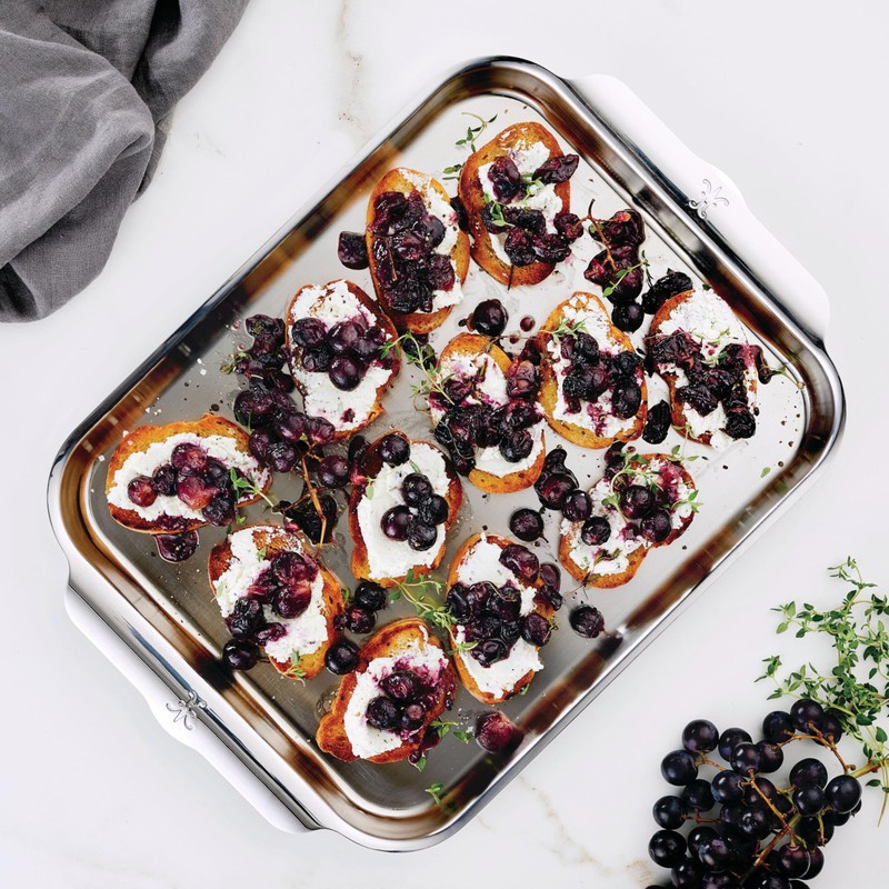 Hestan - OvenBond Collection - Tri-ply Medium Sheet Pan, 12-Inch