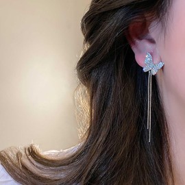 Atentuyi Boho Rhinestone Butterfly Earrings Silver Butterfly Earrings CZ Butterfly Stud Earrings Pearl Drop Earrings Tassel Long Chain Earrings Jewellery for Women and Girls, Alloy Steel