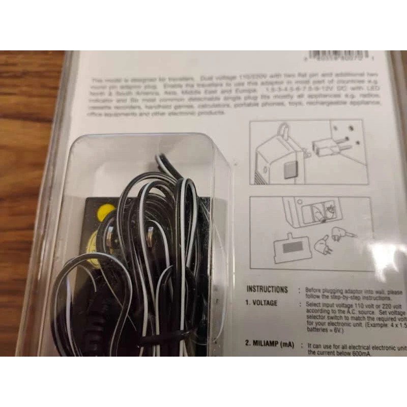 MW World Travel AC/DC Adaptor 600 mA - New Old