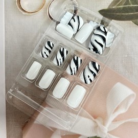 Press on Nail Short Square Artificial Acrylic Nails Silver Foil Line False Nails Zebra Pattern Design French Fake Nails Full Cover Glossy Reusable Coffin Nails Glue on Nails for Women 24Pcs