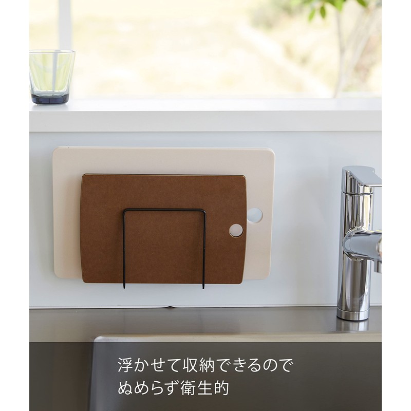 山崎実業(Yamazaki) フィルムフック まな板ホルダー ブラック 本体：約W12×D5.7×H12cm(フィルムフック含まず) タワー tower まな板収納 浮かせて収納 6365