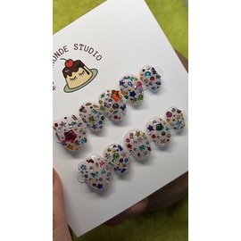Kirakira limit exceeded✨ I'll put it on in a flash [Handmade nail tip] - M Almond / 키라키라 한도초과✨ 냅다 붙여드림 [수제네일팁] - M아몬드