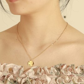 TEAMER Four Leaf Clover Necklace Irish Good Luck Shamrock Pendant Necklace Happiness Symbol Lucky Jewelry For St Patrick's Day (Single Layer Chain, Gold)