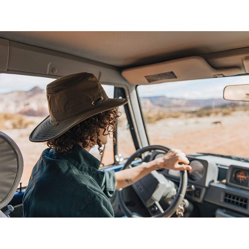 Tilley LTM6 Airflo Hat (Khaki, 7 1/4)