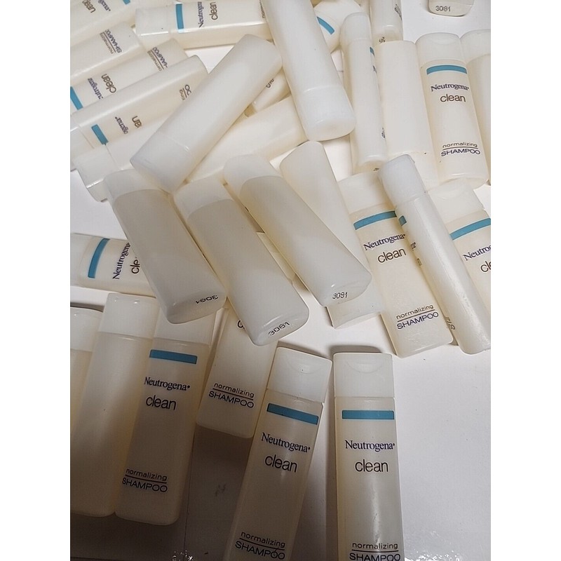 Neutrogena Clean Normalizing Shampoo Travel Size Hotel 0.8 oz (Lot