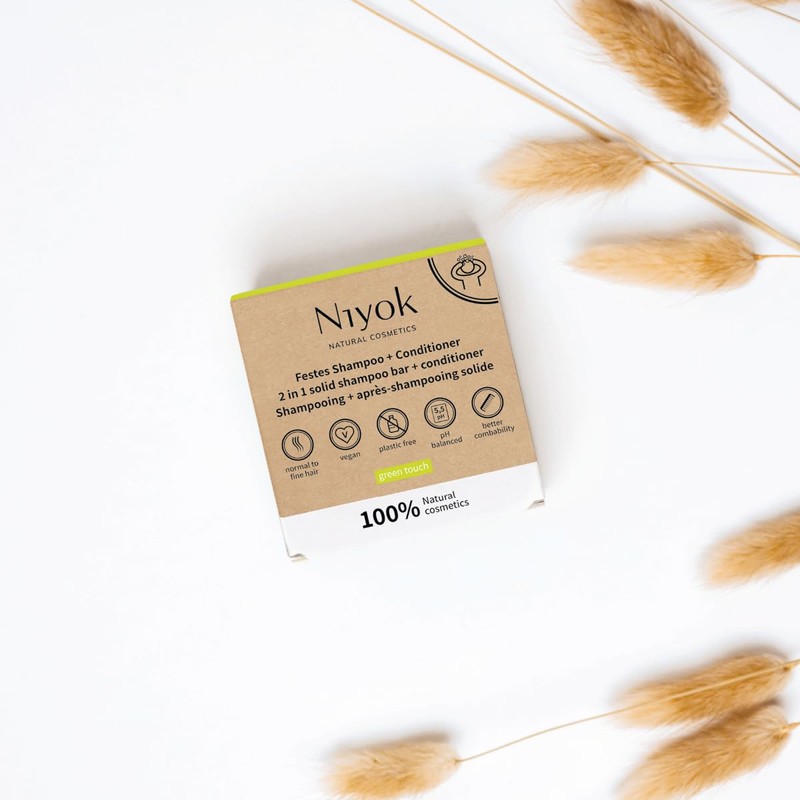 Niyok Natural Cosmetics 2-in-1 Solid Shampoo + Conditioner Bar, Green