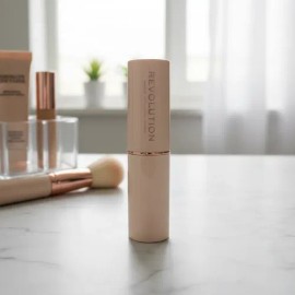 Base De Maquillaje En Barra Makeup Revolution Original
