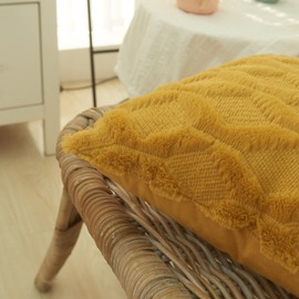 YunJeude Cushion Covers 45x45cm Nordic Set of 2 Faux Fur Velvet Fashion Cute Pattern Soft 3D Geometric Pattern Modern Elegant Zipper Home Decor Car Decor Decor Cushion Cover Cushion Cover for Bedroom Sofa Cushion Case Nude Cushion Cover Decorative Pillow