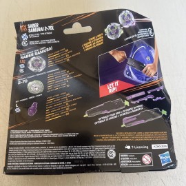 Takara Tomy Beyblade X Samurai Saber 2-70L Victory Grip Launcher Set